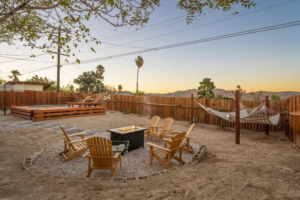 Vila Palm Vista Retreat *Hot Tub/Cowboy Pool/Hammocks* Joshua Tree Exteriér fotografie