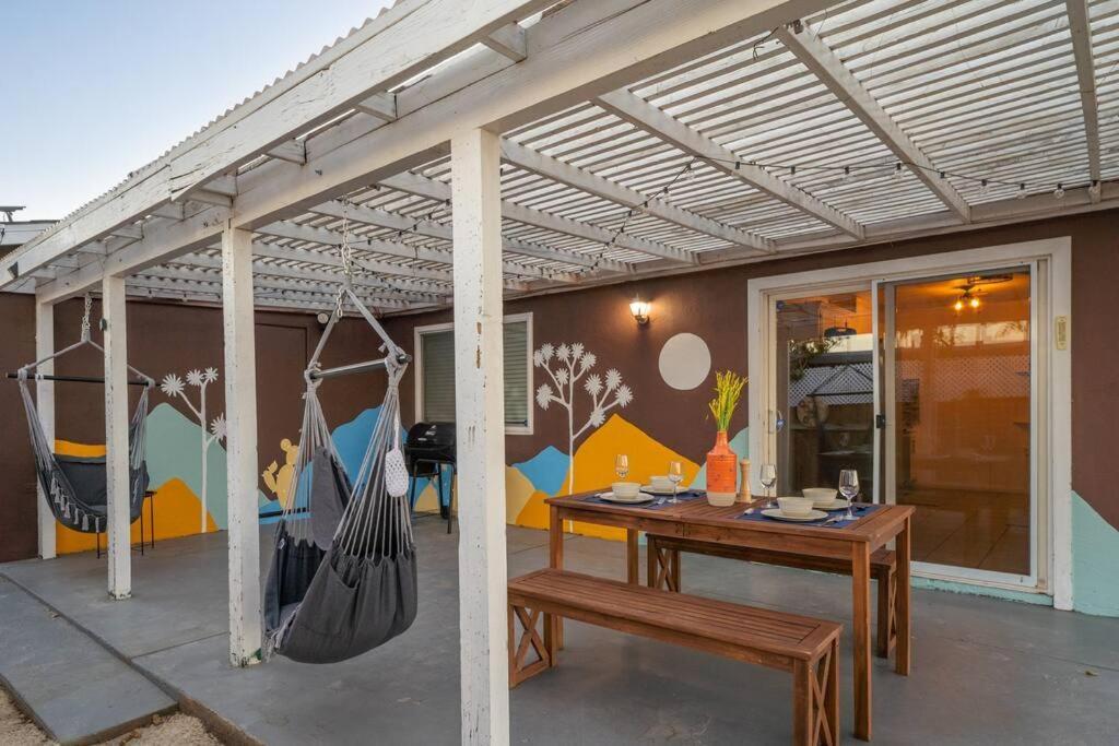Vila Palm Vista Retreat *Hot Tub/Cowboy Pool/Hammocks* Joshua Tree Exteriér fotografie