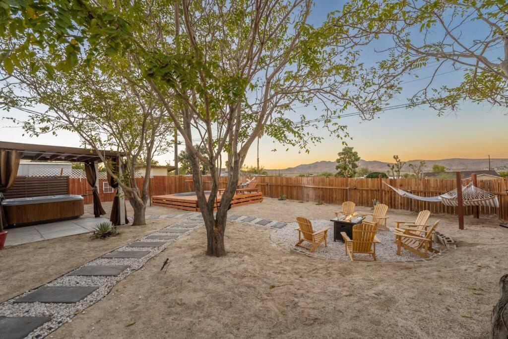 Vila Palm Vista Retreat *Hot Tub/Cowboy Pool/Hammocks* Joshua Tree Exteriér fotografie